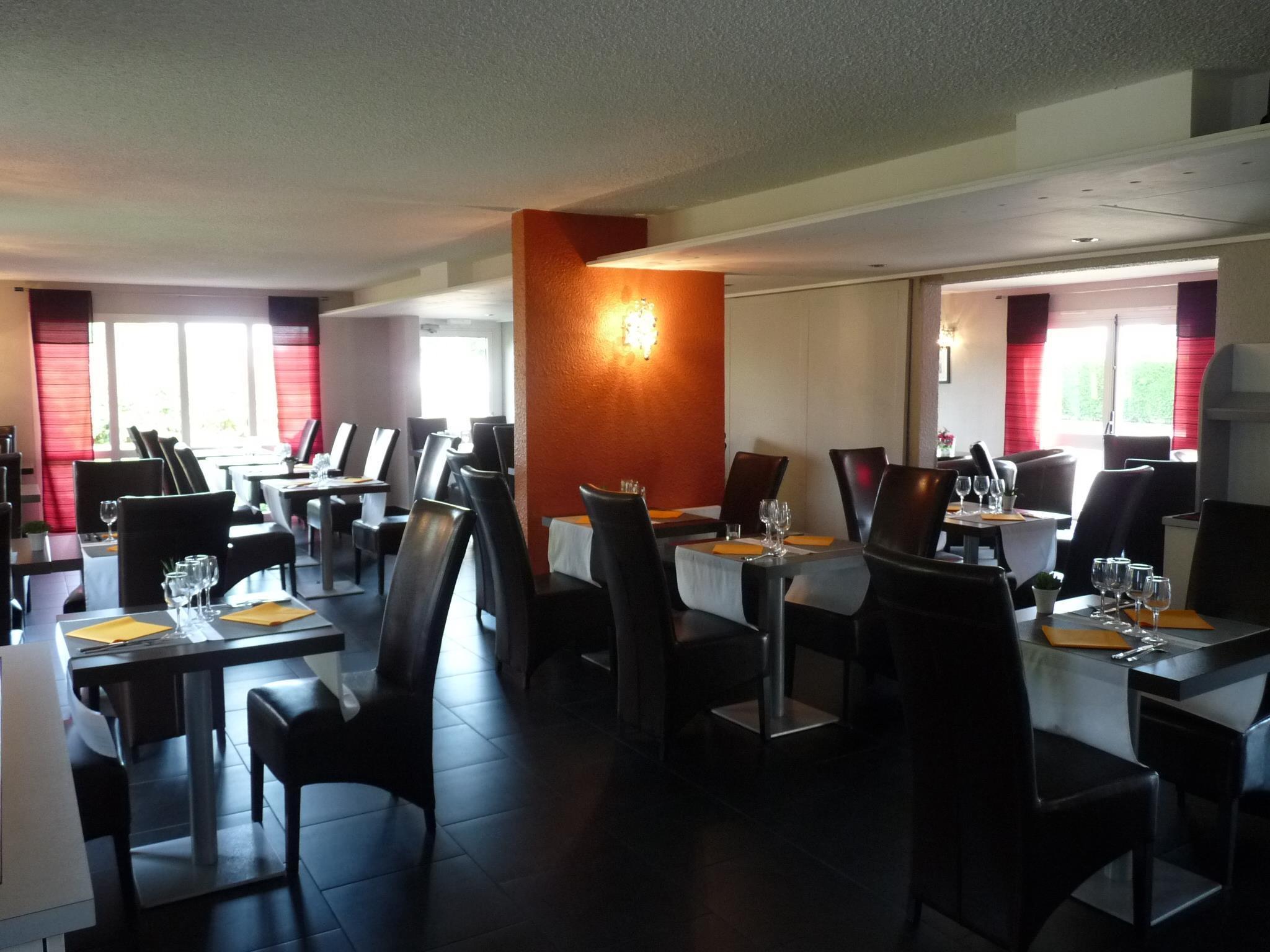 Hotel Kyriad Dieppe Saint-Aubin-sur-Scie Restaurant billede